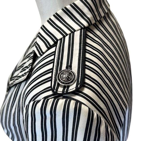 Club Monaco - Cropped Striped Blazer w/ Silver Buttons - Size 2, Black, White - Picture 8 of 17